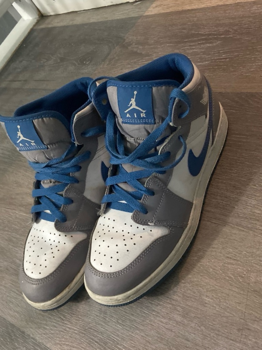 Nike Air Jordan High-Top Sneakers in Gray and Blue